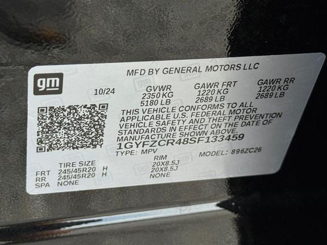 Photo of 2025 Stellar Black Metallic Cadillac XT4