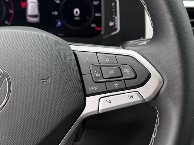 Photo of 2023 Deep Black Volkswagen Atlas