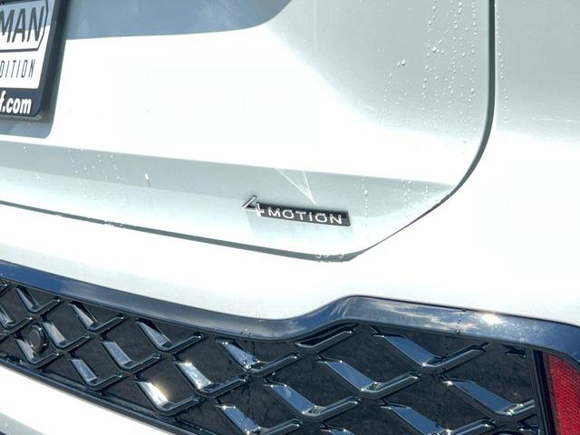 Photo of 2025 White Pearl Volkswagen Tiguan