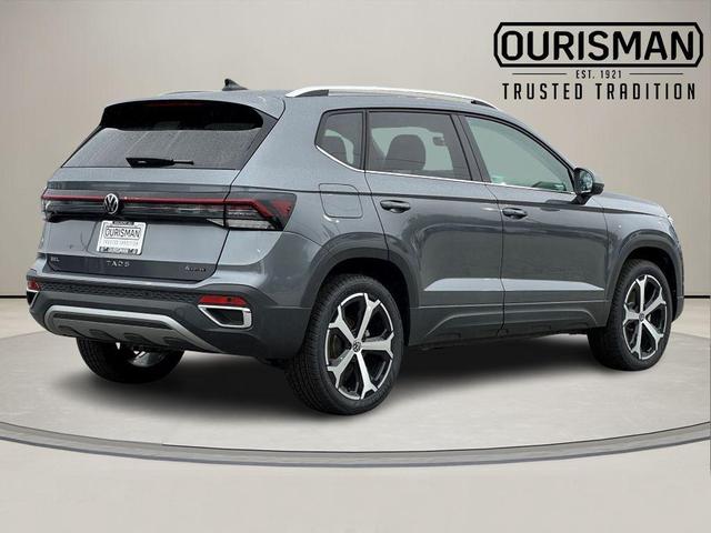 Photo of 2025 Platinum Volkswagen Taos