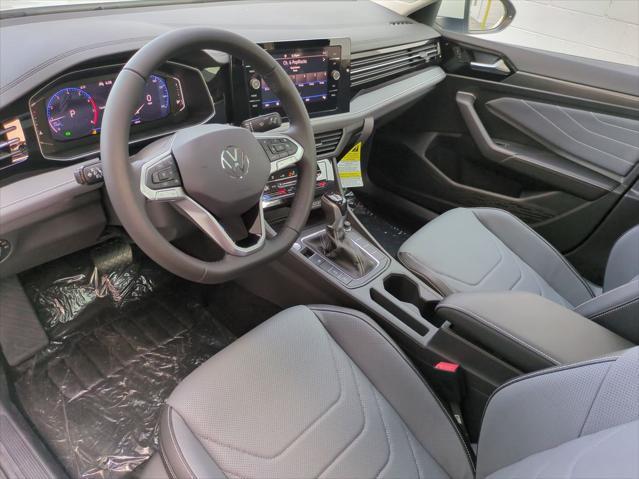 Photo of 2025 White Pearl Volkswagen Jetta
