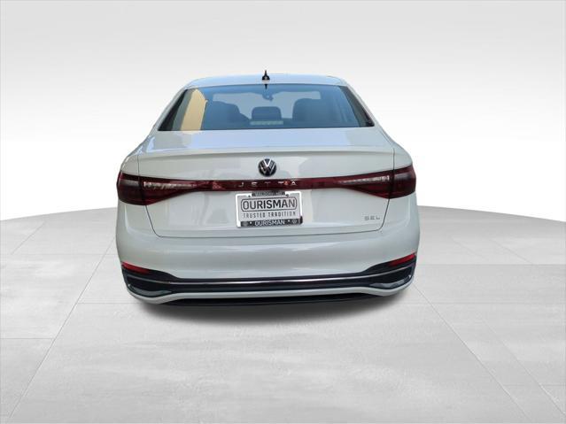 Photo of 2025 White Pearl Volkswagen Jetta