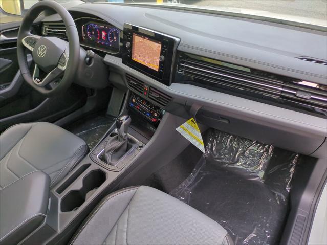 Photo of 2025 White Pearl Volkswagen Jetta