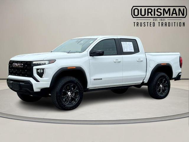 Photo of 2024 Summit White GMC Canyon