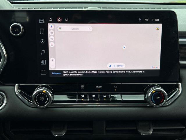 Photo of 2024 Summit White GMC Canyon