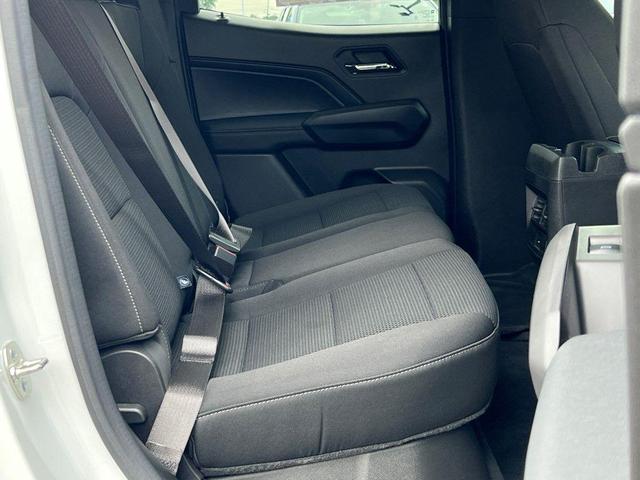 Photo of 2024 Summit White GMC Canyon