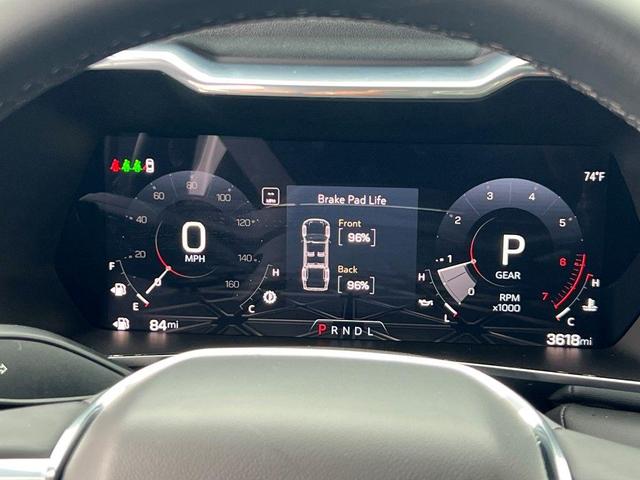 Photo of 2024 Summit White GMC Canyon