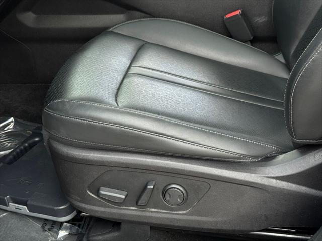 Photo of 2022 Wolf Gray Kia Sorento