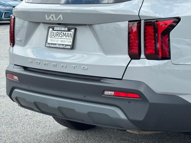 Photo of 2022 Wolf Gray Kia Sorento