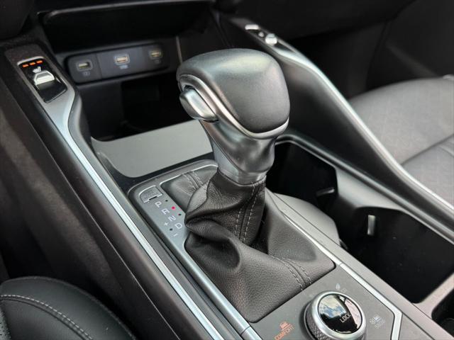Photo of 2022 Wolf Gray Kia Sorento