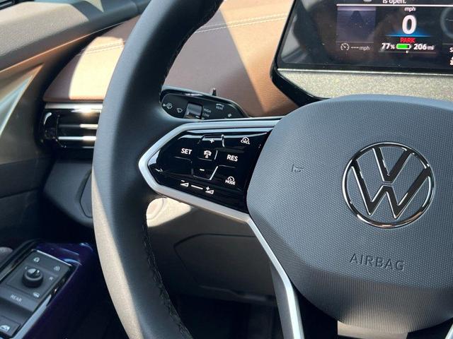 Photo of 2025 Deep Black Pearl Volkswagen ID.4