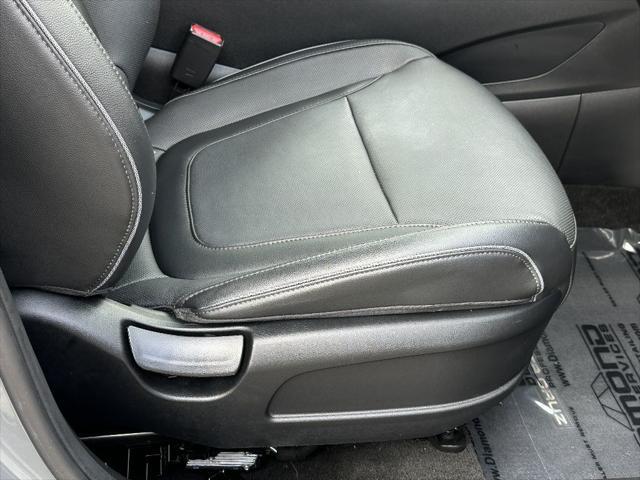Photo of 2024 Hampton Gray Hyundai SANTA CRUZ
