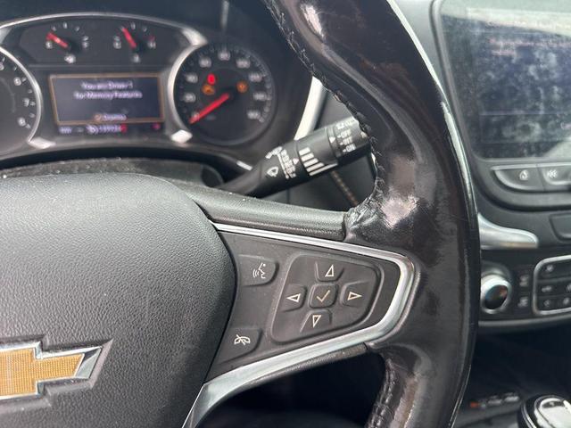 Photo of 2019 Silver Ice Metallic Chevrolet Equinox