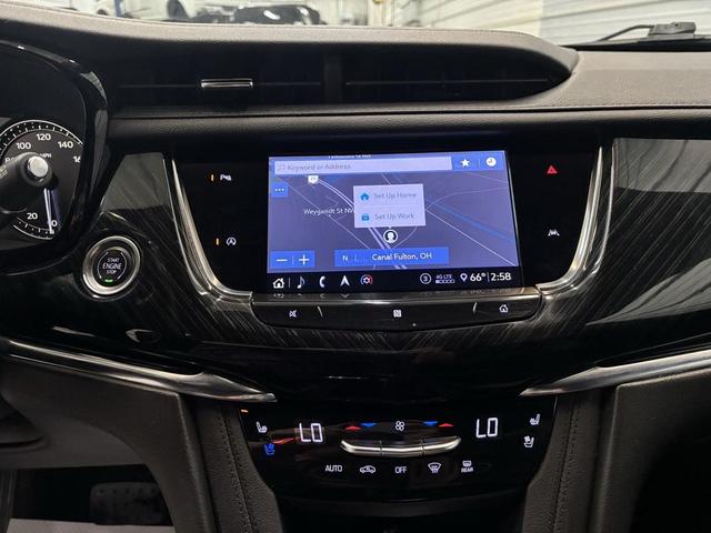Photo of 2020 Stellar Black Metallic Cadillac XT6