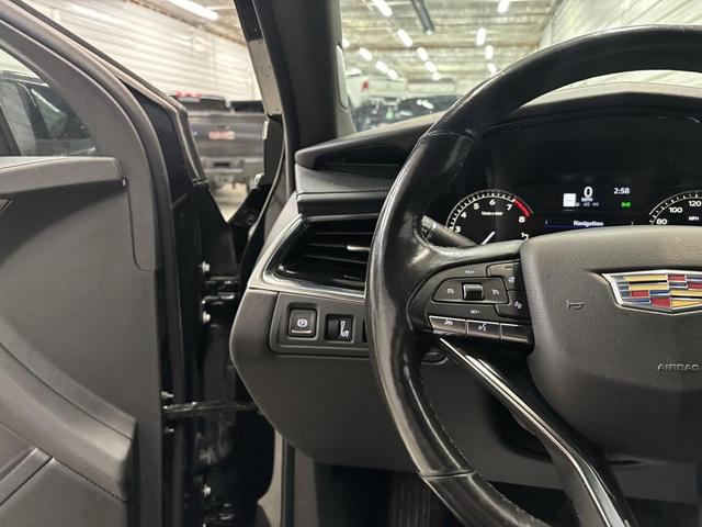 Photo of 2020 Stellar Black Metallic Cadillac XT6