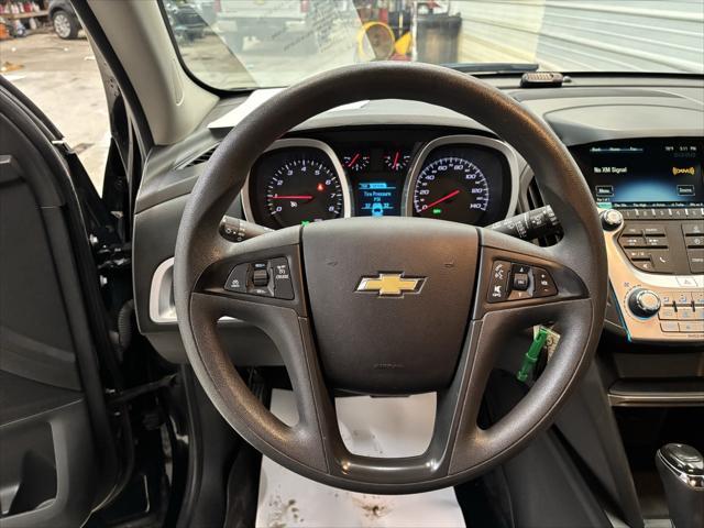 Photo of 2017 Black Chevrolet Equinox