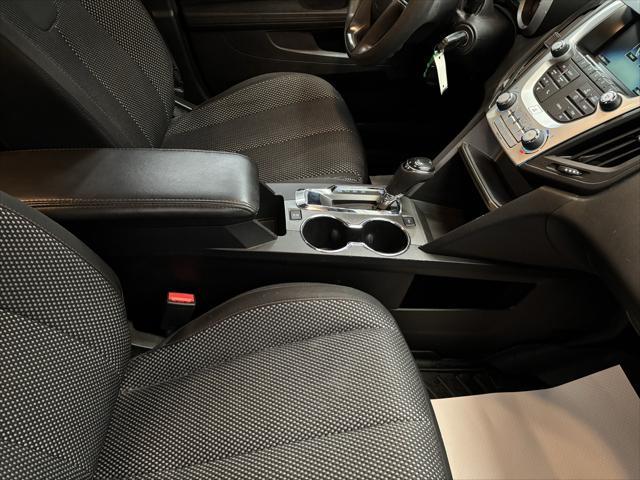Photo of 2017 Black Chevrolet Equinox
