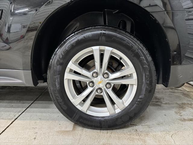 Photo of 2017 Black Chevrolet Equinox