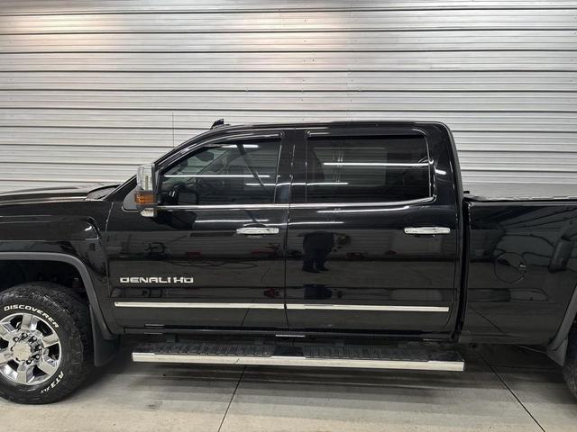 Photo of 2017 Onyx Black GMC Sierra 3500