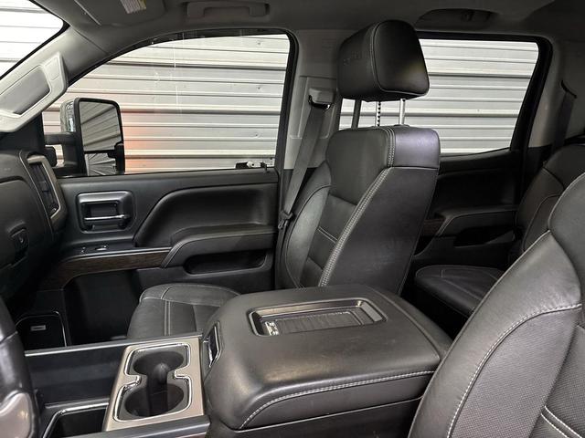 Photo of 2017 Onyx Black GMC Sierra 3500