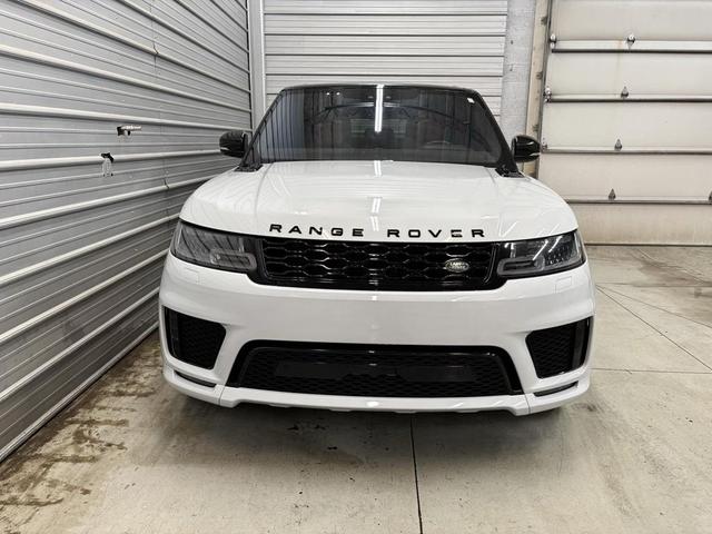 Photo of 2018 White Land Rover Range Rover Sport