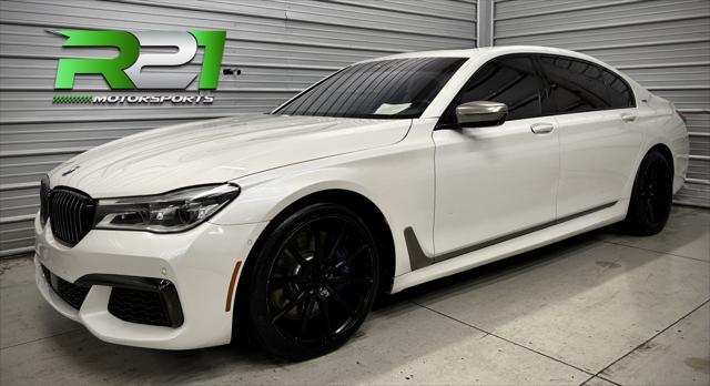 2018 BMW M760