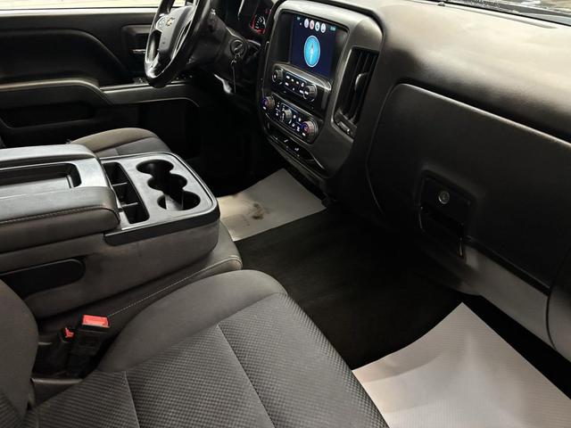 Photo of 2017 Black Chevrolet Silverado 1500