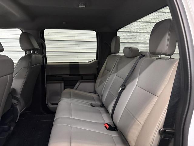 Photo of 2022 Oxford White Ford F-250