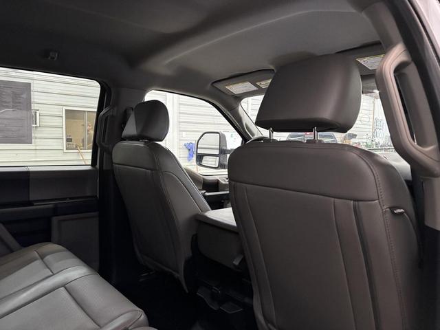 Photo of 2022 Oxford White Ford F-250