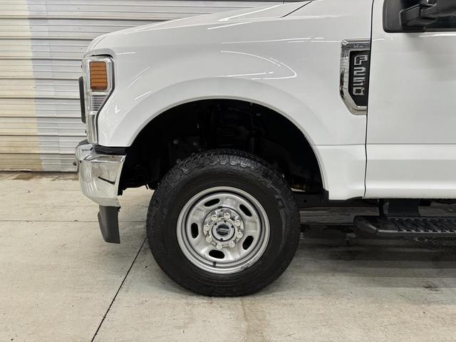 Photo of 2022 Oxford White Ford F-250