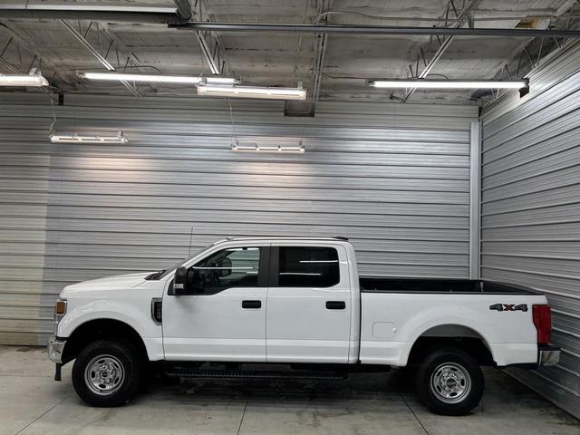 Photo of 2022 Oxford White Ford F-250
