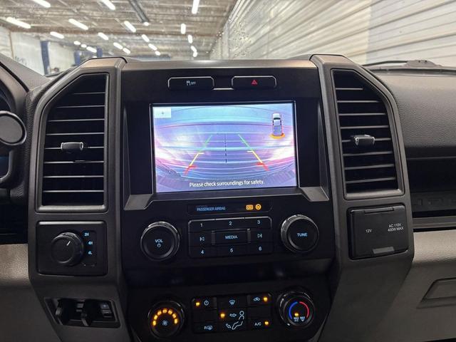 Photo of 2022 Oxford White Ford F-250