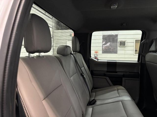 Photo of 2022 Oxford White Ford F-250
