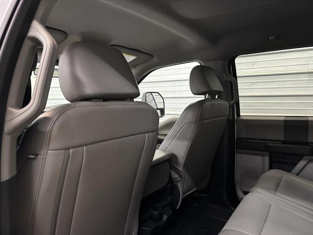 Photo of 2022 Oxford White Ford F-250