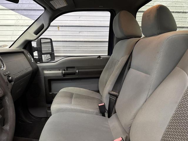 Photo of 2011 Dark Blue Pearl Metallic Ford F-350