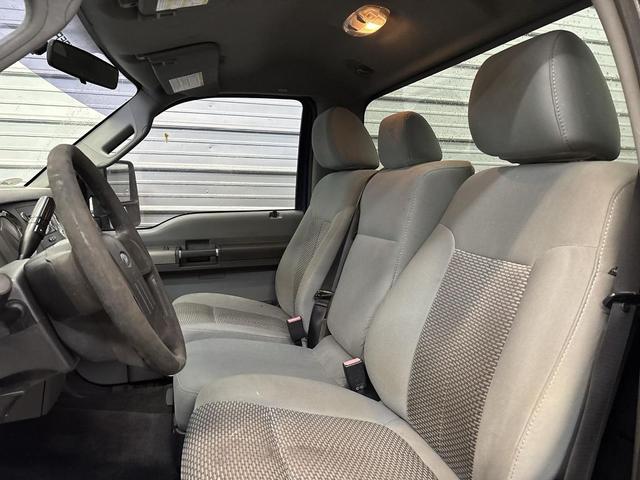 Photo of 2011 Dark Blue Pearl Metallic Ford F-350