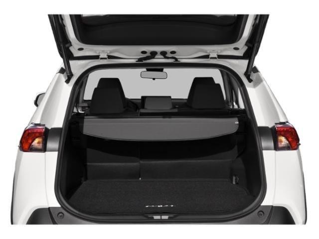 Photo of 2021 White Toyota RAV4