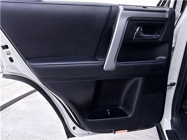 Photo of 2022 White Toyota 4Runner