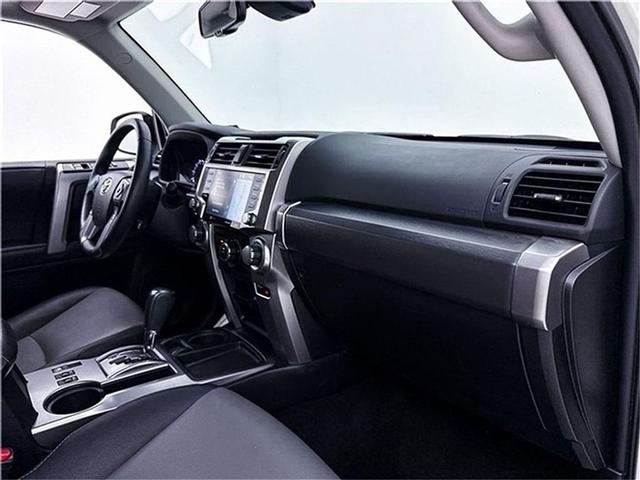 Photo of 2022 White Toyota 4Runner