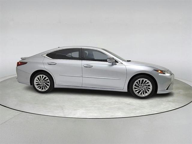 2022 Lexus Es 300h