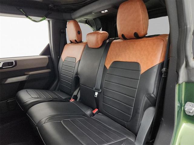 Photo of 2022 Green Metallic Ford Bronco