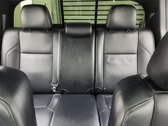 Photo of 2021 White Toyota Tacoma