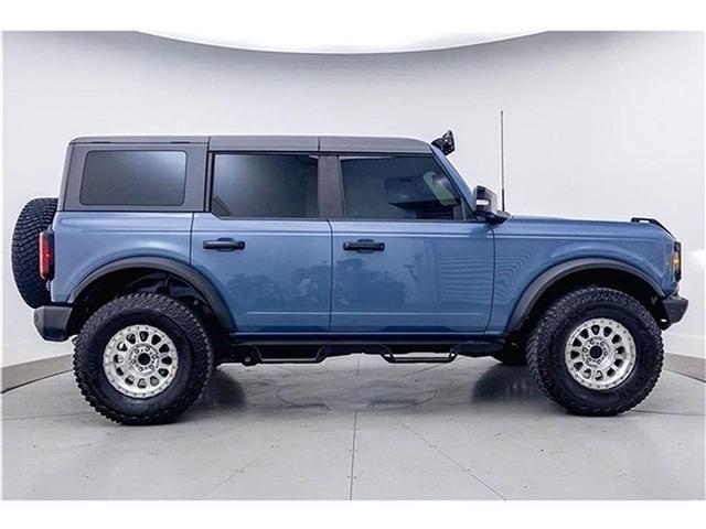 Photo of 2023 Azure Gray Metallic Ford Bronco