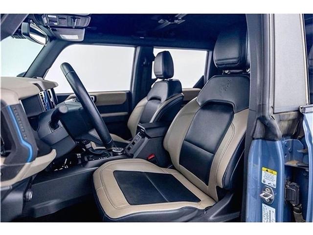 Photo of 2023 Azure Gray Metallic Ford Bronco