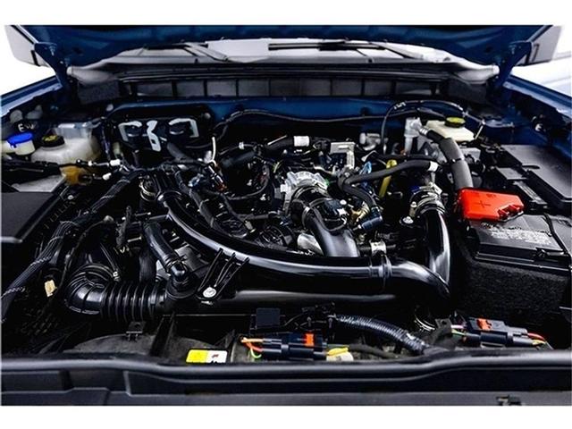Photo of 2023 Azure Gray Metallic Ford Bronco