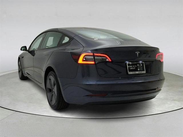 Photo of 2023 Gray Tesla Model 3
