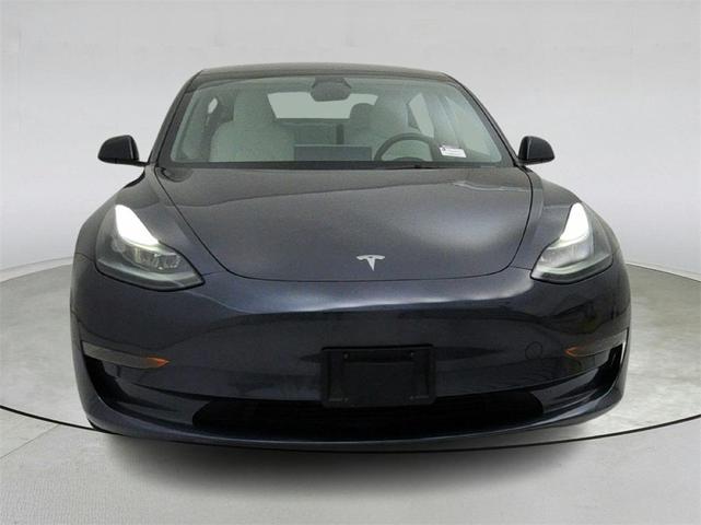 Photo of 2023 Gray Tesla Model 3