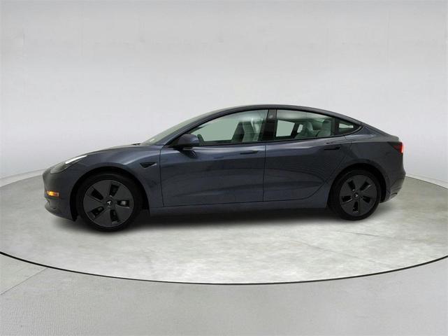 Photo of 2023 Gray Tesla Model 3