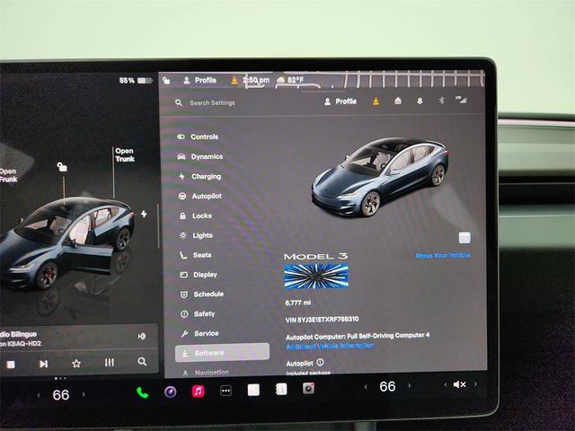 Photo of 2024 Gray Tesla Model 3