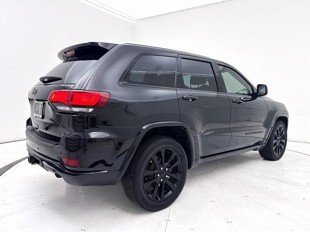 Photo of 2019 Diamond Black Jeep Grand Cherokee